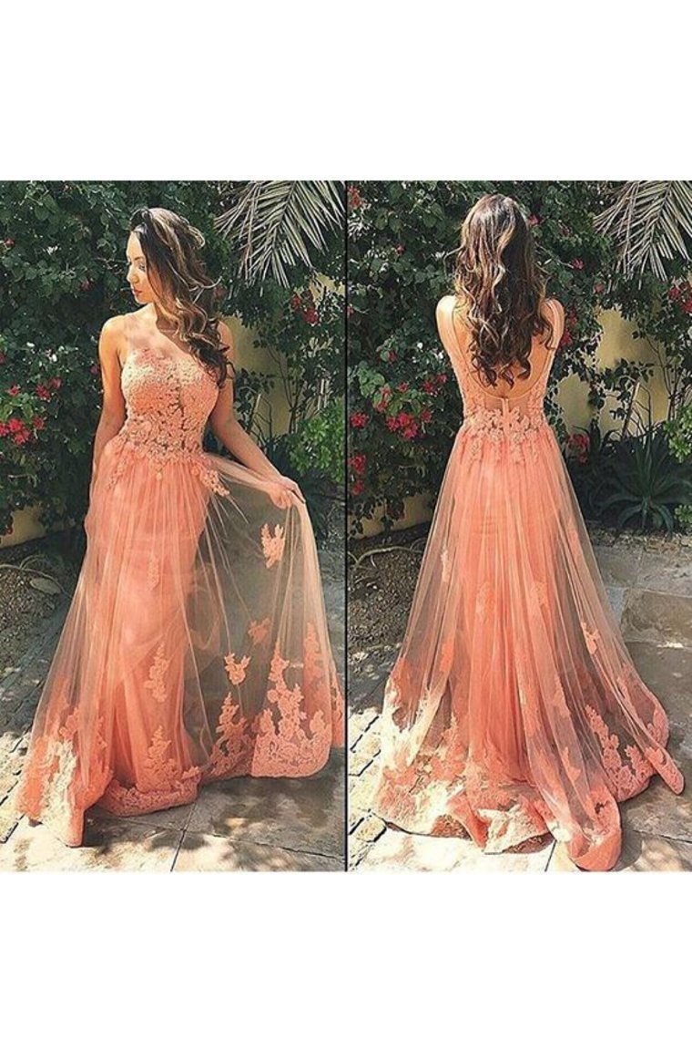 2024 Tulle Prom Dresses Scoop With Applique Sweep Train