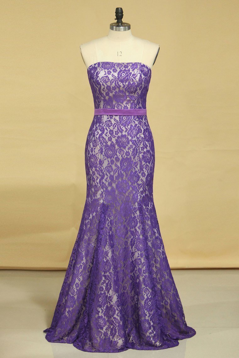 Purple Strapless Prom Dresses Mermaid Floor Length With Trumpet Lace