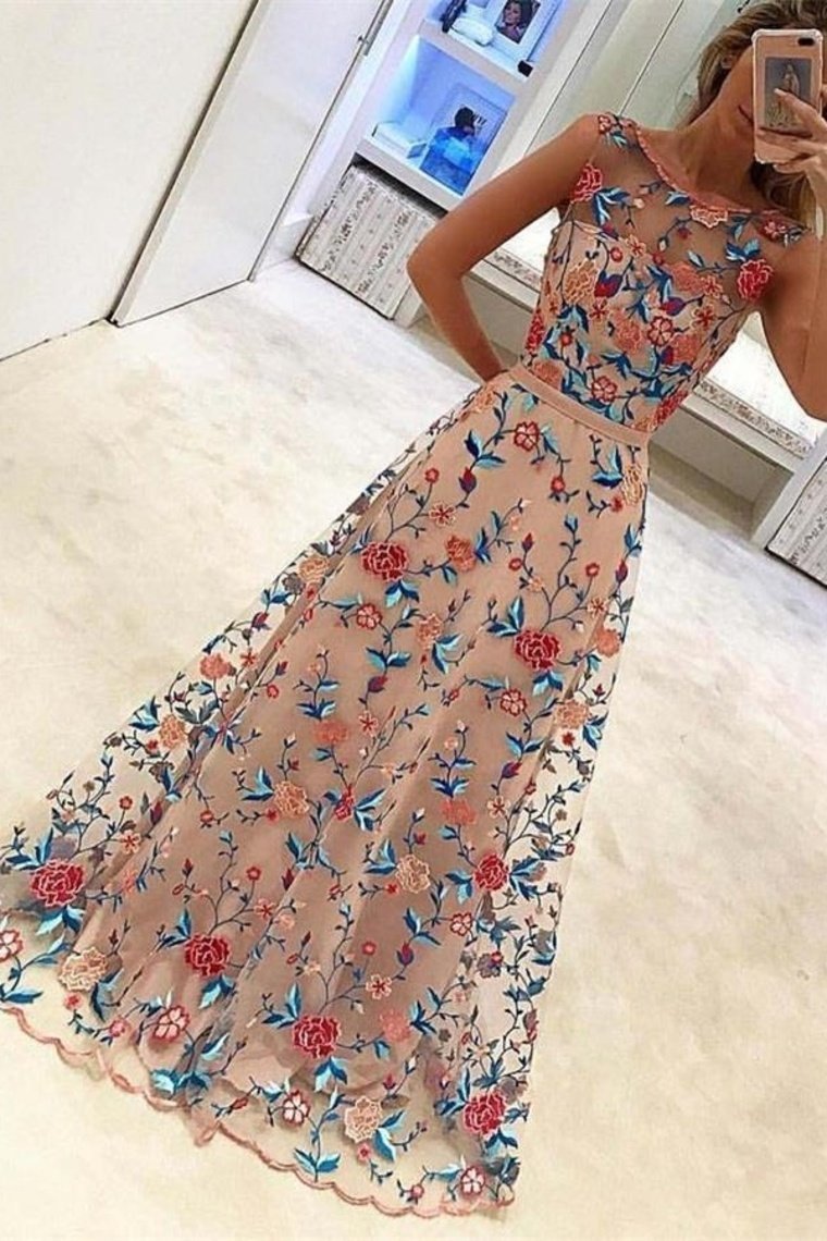 Gorgeous Long A-Line Scoop Neckline Embroidered Prom Dresses Evening