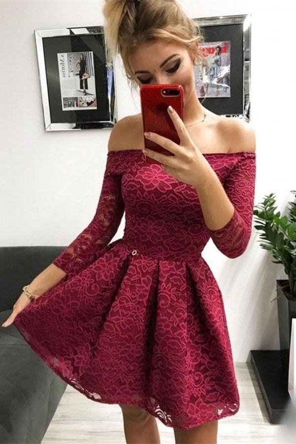 Pretty Lace Short Homecoming Dresses With Sleeves Party Dresses