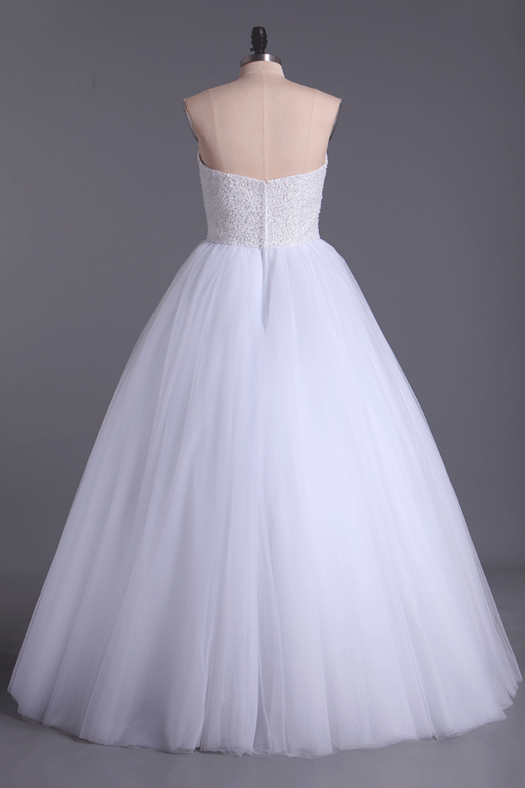 2024 Sweetheart Ball Gown Wedding Dresses Tulle Floor Length With