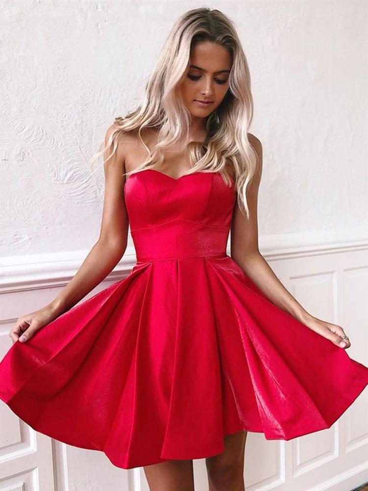 Simple Red Satin Sweetheart Strapless Homecoming Dresses Above Knee Short Prom Dresses STC14982
