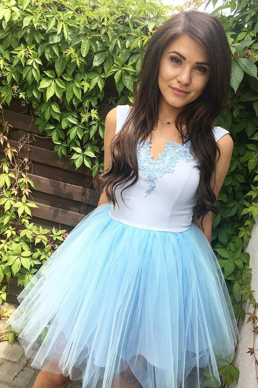 Chic Blue Short Prom Dresses Tulle Homecoming Dresses with Appliques