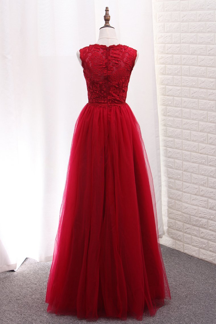 2024 A Line Bridesmaid Dresses Scoop Tulle With Applique Floor