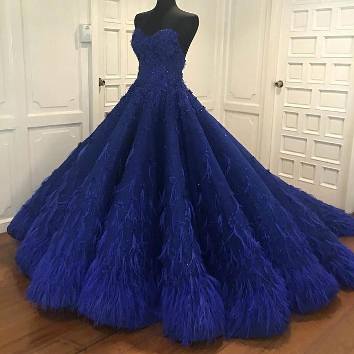 Princess Ball Gown Royal Blue Sweetheart Beads Sweet 16 Quinceanera Dresses STC15588