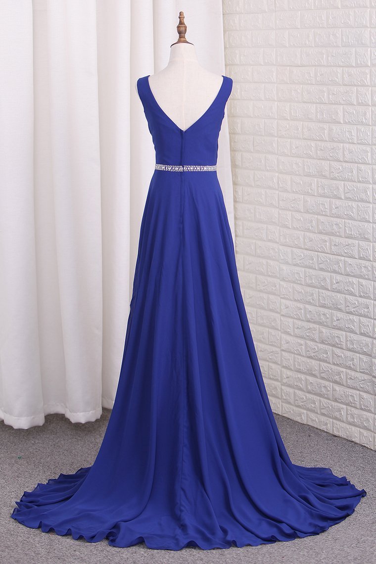 2024 A Line Chiffon V Neck Bridesmaid Dresses With Beads And Slit