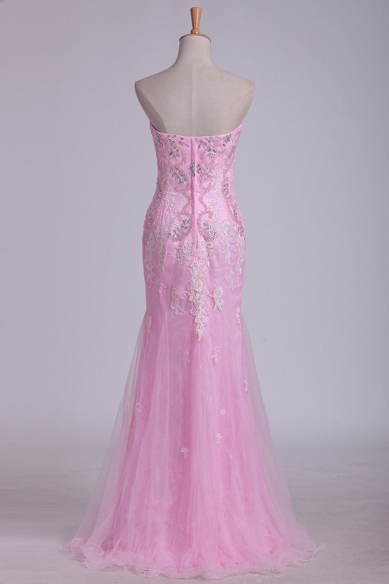 Column Strapless With Beading And Applique Prom Dresses Sweep Train