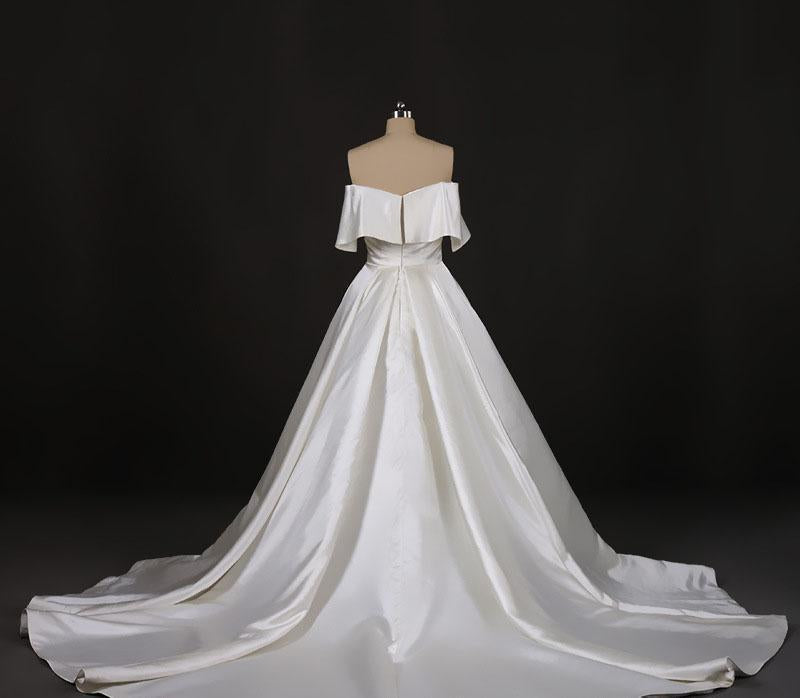 Stunning Off the Shoulder Strapless Ball Gown Long Wedding Dresses, Wedding Gowns STC15440