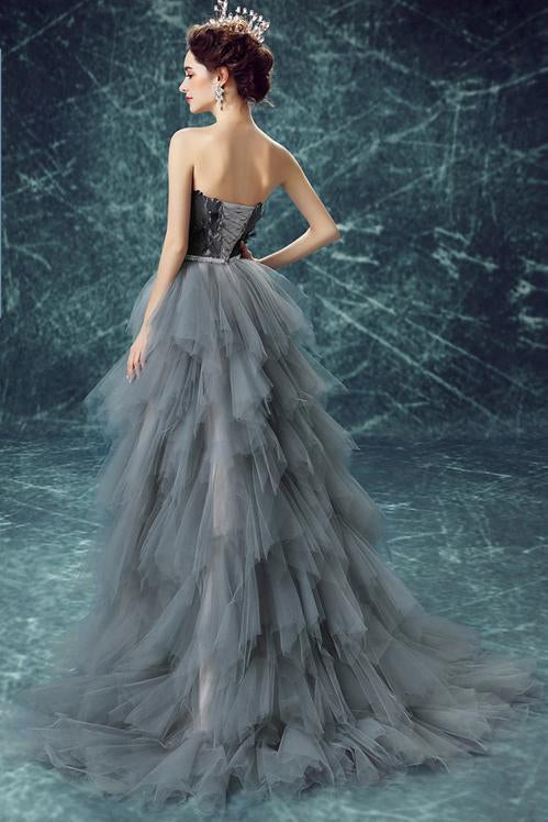 Elegant High Low Strapless Sweetheart Feathers Tulle Gray Prom Dresses with Lace STC15643