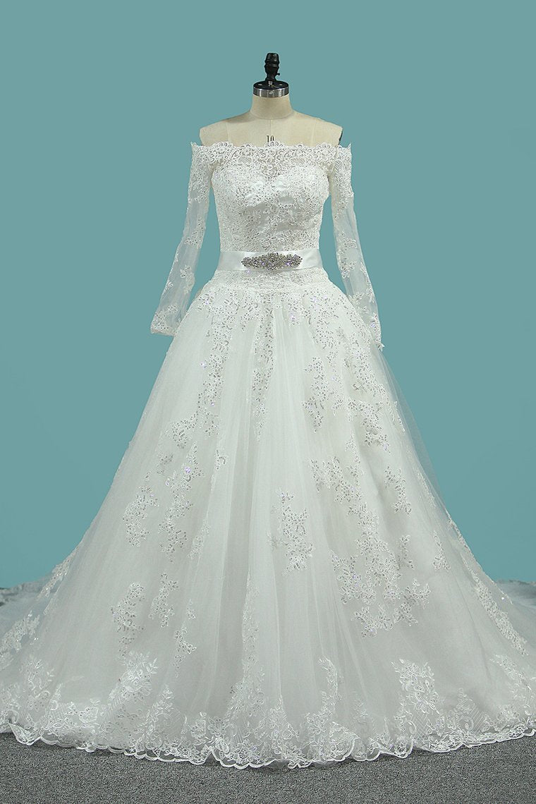 Boat Neck A-Line Wedding Dresses Court Train Tulle With
