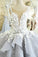 Luxury Sleeveless Ball Gown Princess Wedding Dresses with Flower Applique