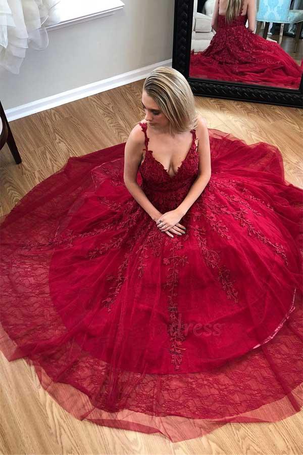 Pretty Burgundy V-neck Long Tulle Prom Dresses With Appliques