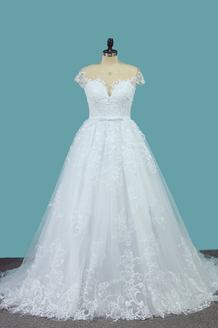 2024 A Line Lace Cap Sleeve Scoop Wedding Dresses With Beads Court