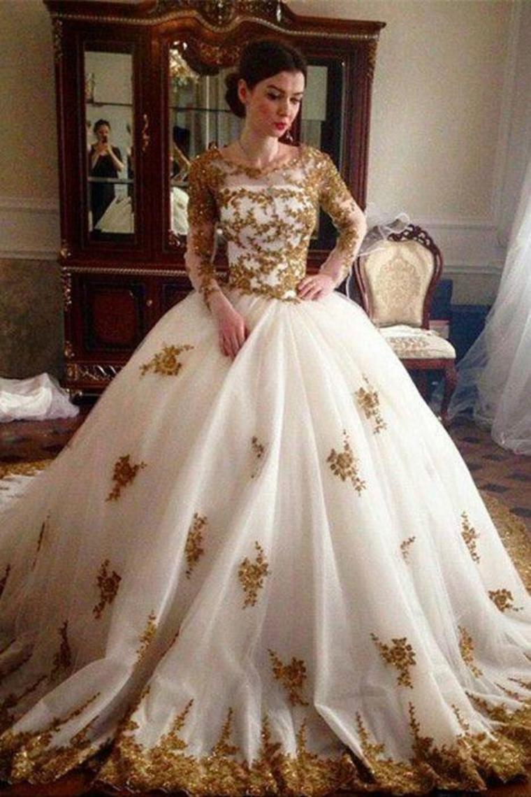 Ivory And Gold Lace Beading Tulle Long Sleeves Ball Gowns Wedding