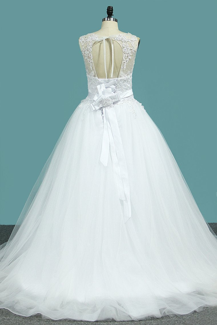 2024 Wedding Dress A-Line Scoop Tulle With Applique And Sash Court