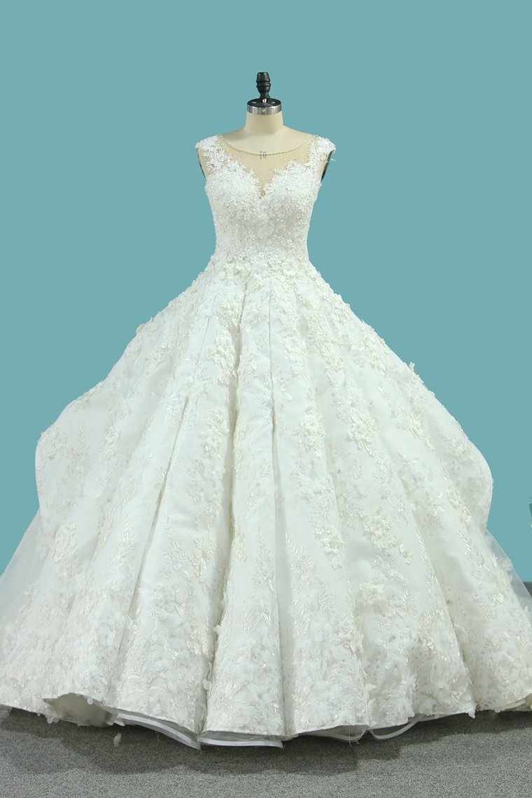 2024 Bateau Top Quality Lace Ball Gown Wedding Dresses Court
