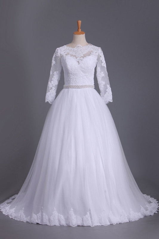 2021 3/4 Length Sleeve Bateau Wedding Dresses Tulle With Applique Court Train