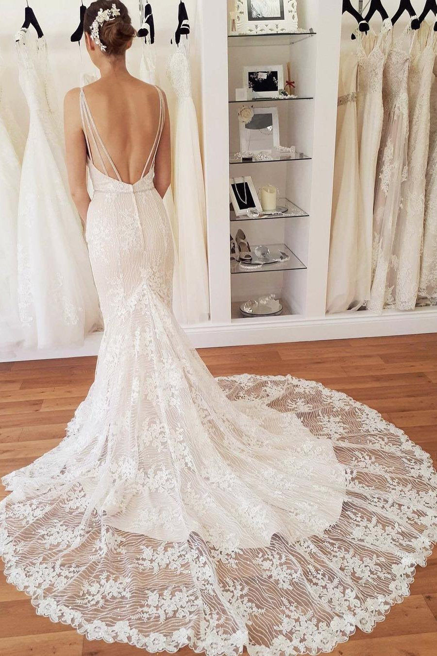 Elegant Spaghetti Straps Mermaid V Neck Lace Wedding Dresses Beach Bridal Dresses STC15202