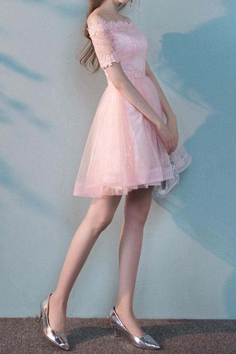 2021 A Line Boat Neck Tulle With Applique Homecoming Dresses Short